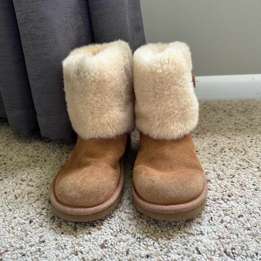 UGG Girls Boots